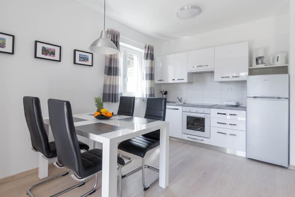 Apartments Punta Премантура Екстер'єр фото